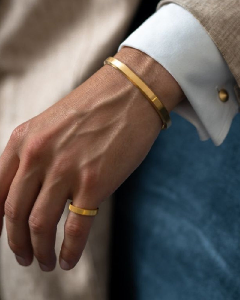 Core Cuff - Areistore