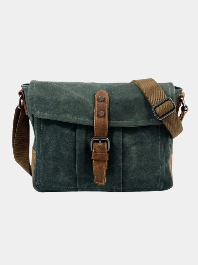 https://cdn.shopify.com/s/files/1/0713/1050/8289/files/balmoral-courier-transversal-bag-cross-crown-353828.jpg?v=1748047306