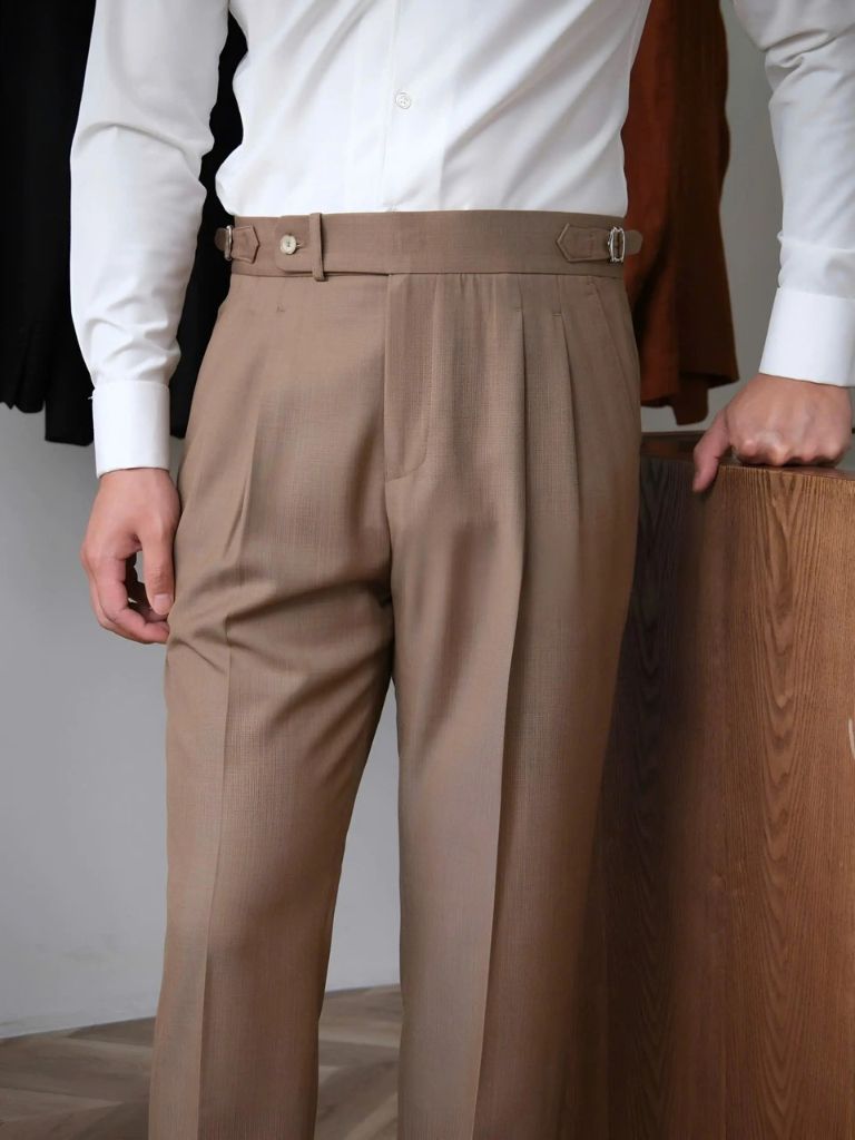 https://cdn.shopify.com/s/files/1/0713/1050/8289/files/classic-genova-sidetab-trousers-cross-crown-272083.jpg?v=1754023620