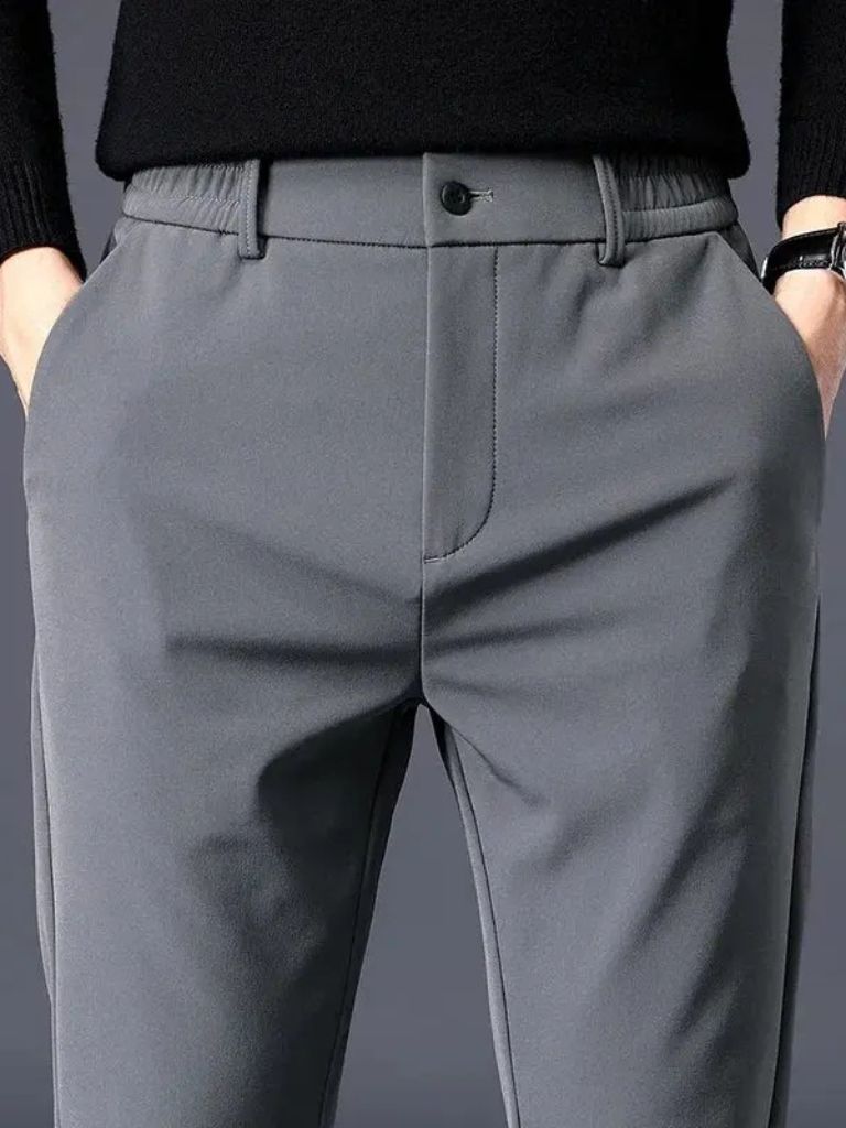 https://cdn.shopify.com/s/files/1/0713/1050/8289/files/essential-stretchy-trousers-cross-crown-538827.jpg?v=1754071110