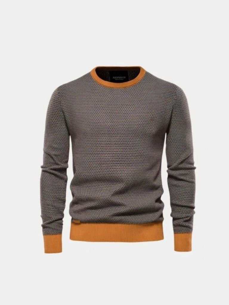 https://cdn.shopify.com/s/files/1/0713/1050/8289/files/essential-sweater-cross-crown-602934.jpg?v=1748047826