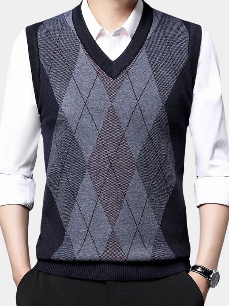 https://cdn.shopify.com/s/files/1/0713/1050/8289/files/academic-essential-knit-vest-cross-crown-956622.jpg?v=1770872456