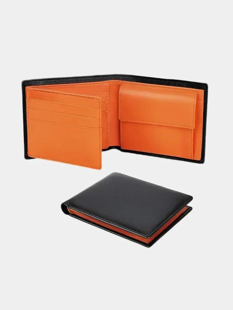 https://cdn.shopify.com/s/files/1/0713/1050/8289/files/anti-rfid-leather-wallet-cross-crown-856456.jpg?v=1748047631