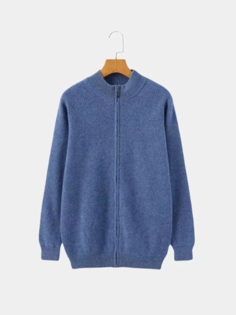 https://cdn.shopify.com/s/files/1/0713/1050/8289/files/cashmere-sweater-cross-crown-682744.jpg?v=1772721185