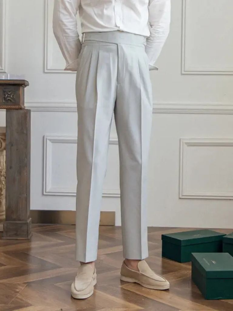 https://cdn.shopify.com/s/files/1/0713/1050/8289/files/classique-refined-trousers-cross-crown-764651.jpg?v=1754024180