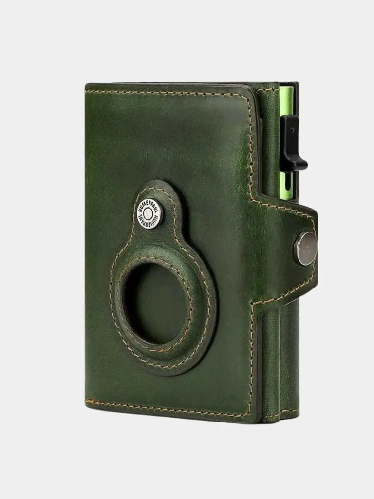https://cdn.shopify.com/s/files/1/0713/1050/8289/files/leather-magnet-wallet-anti-scam-cross-crown-944629.jpg?v=1748047614